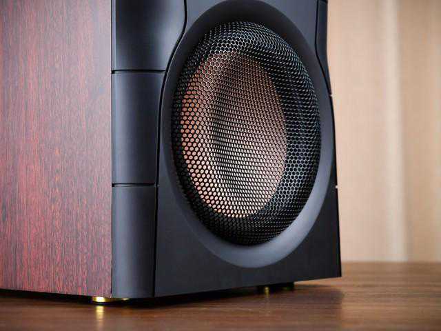 2000预算让你的电脑音箱升级家庭影院 惠威D300有源HiFi音箱测评